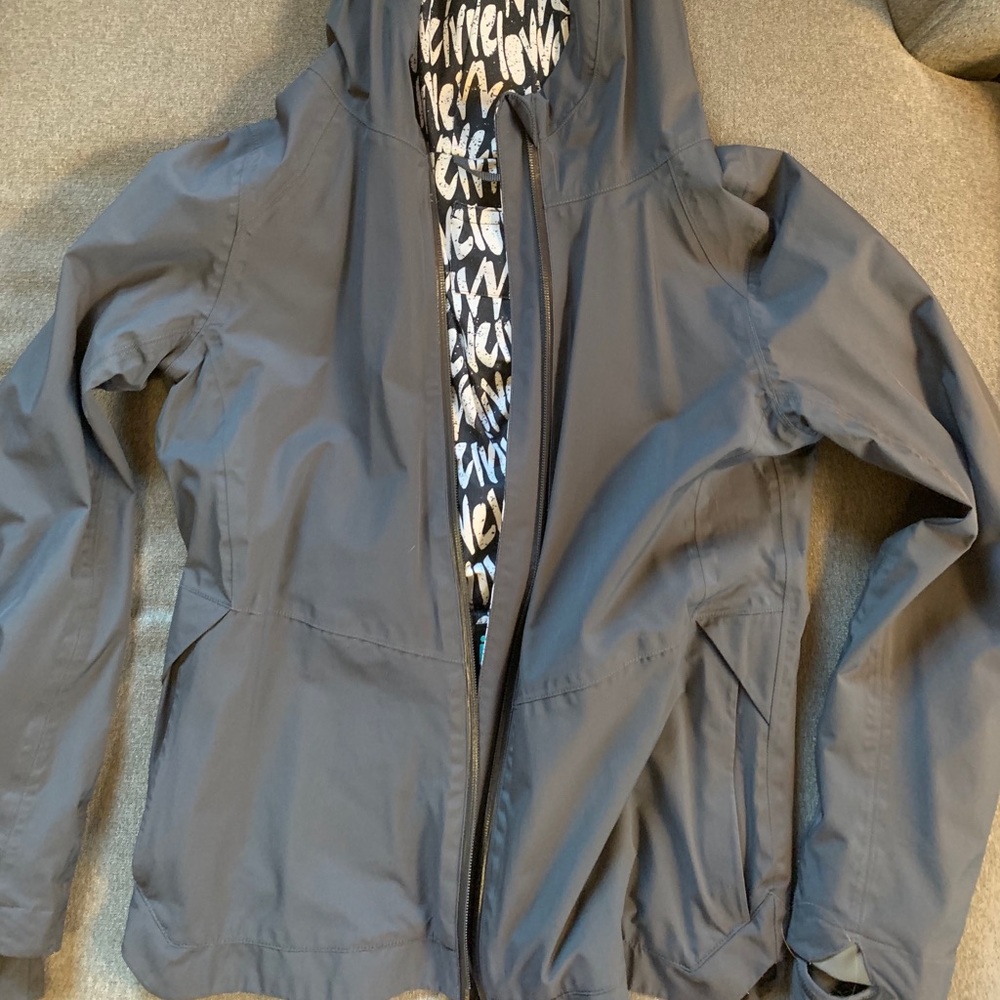 IVIVVA RAINCOAT